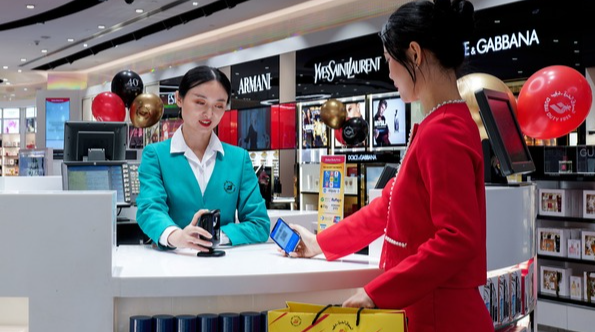 Dubai Duty Free Partners Alipay+